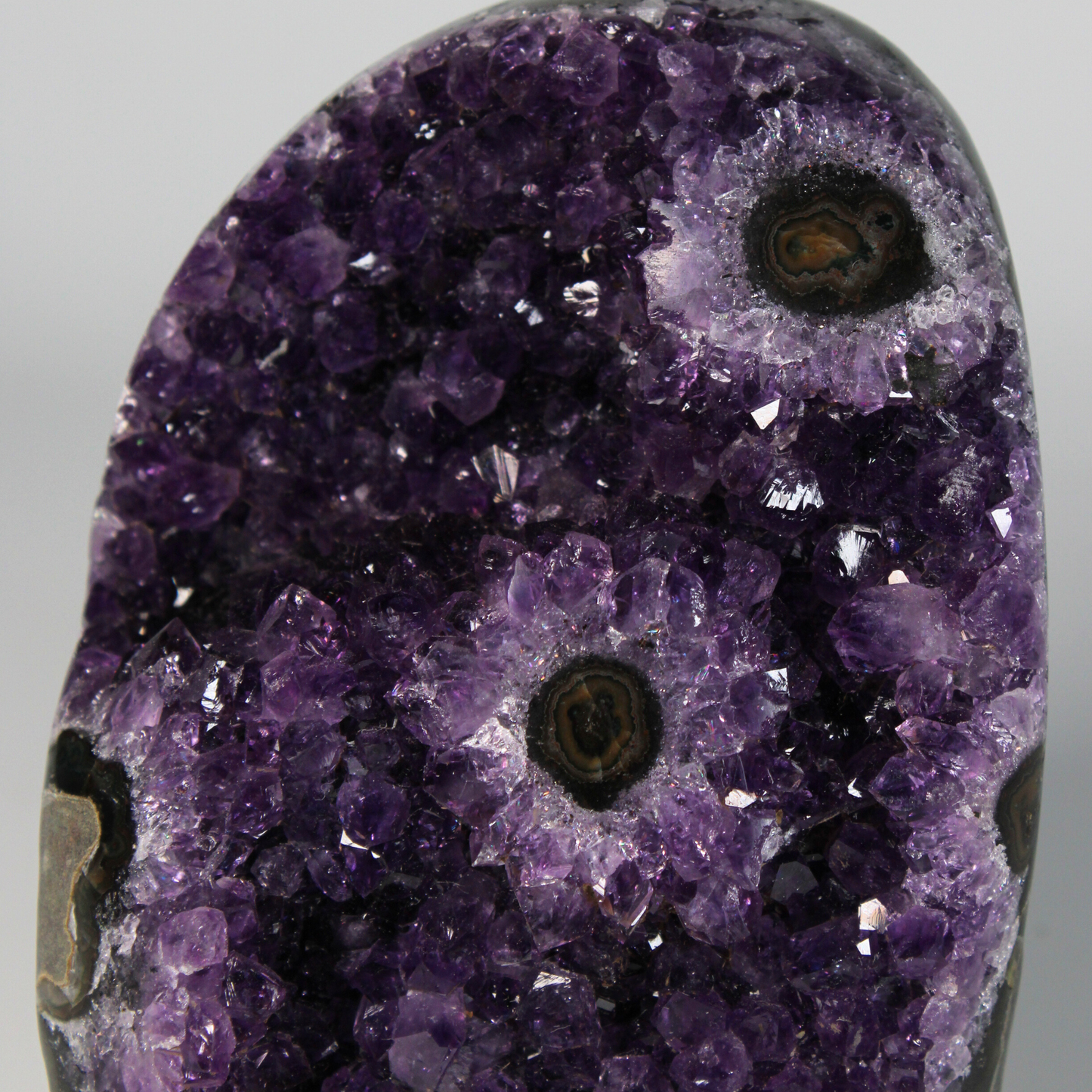 Amethist met stalactiet - Standvlak