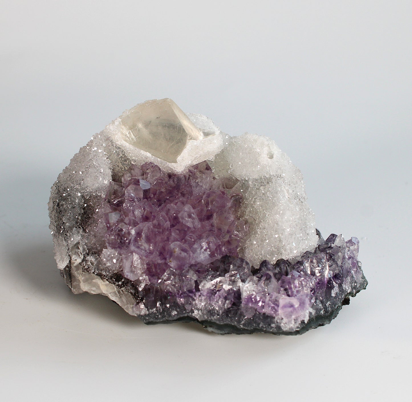 Calciet met Amethist - Collectors Piece