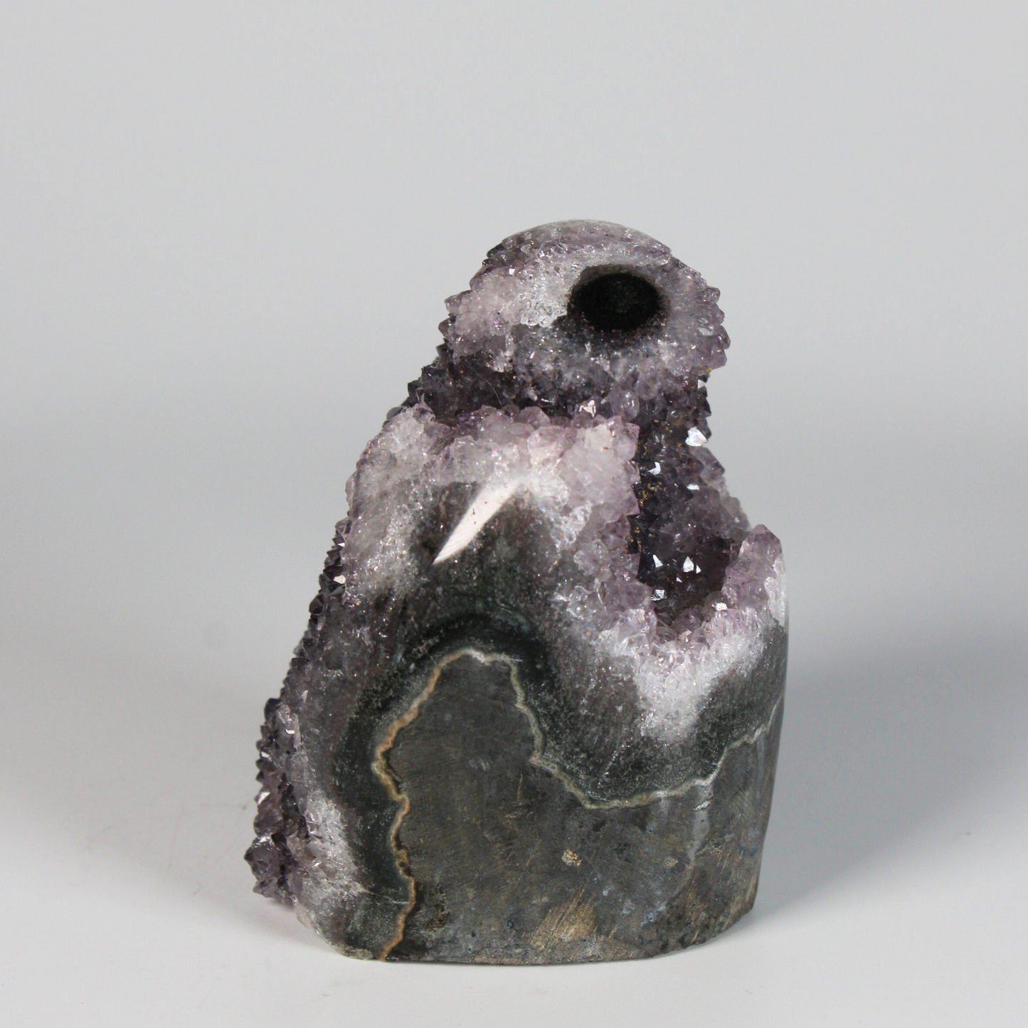 Amethist met stalactiet - Standvlak